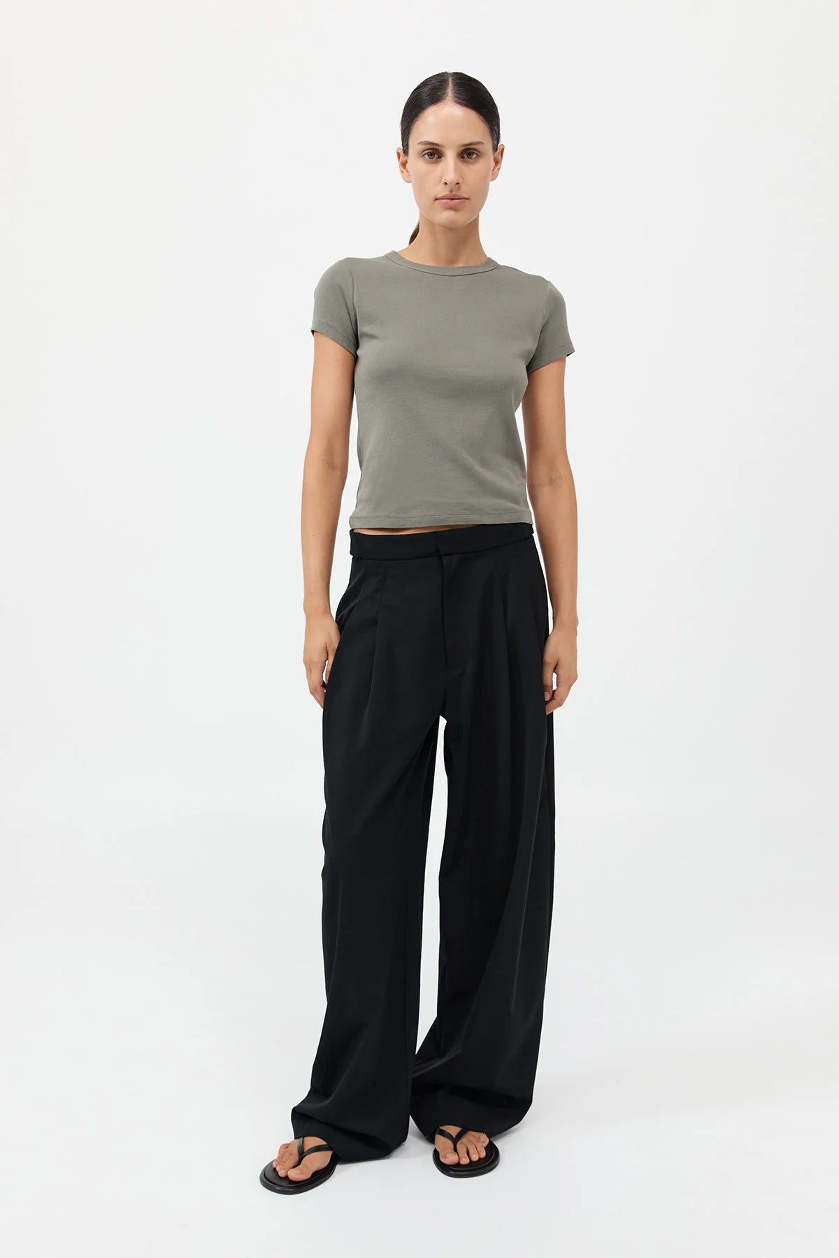 ST. AGNI TEE IN SMOKEY OLIVE