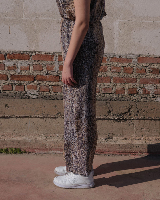 BASERANGE STOA PANTS IN SNAKE