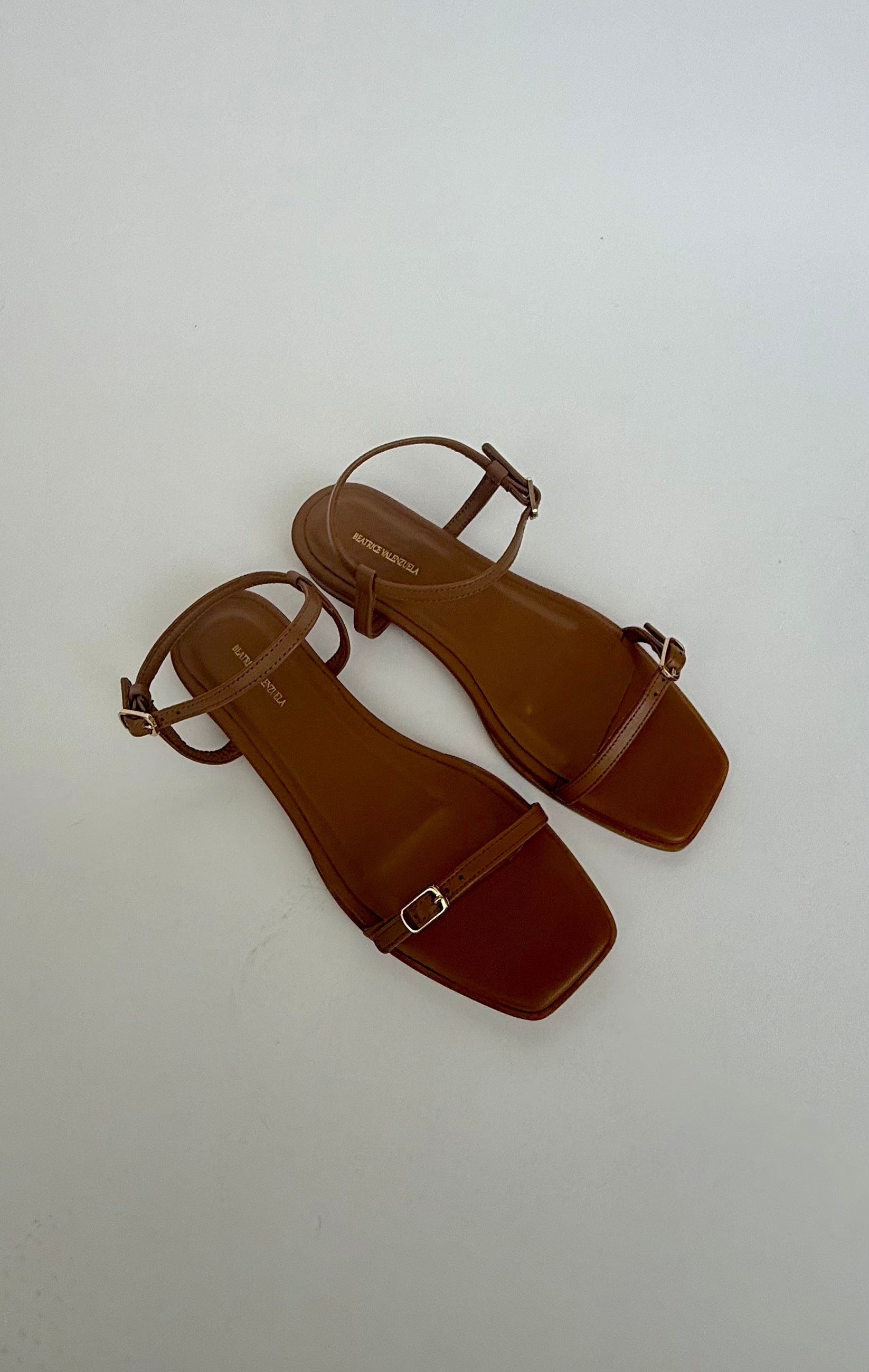 BEATRICE VALENZUELA ANTIGUA SANDAL