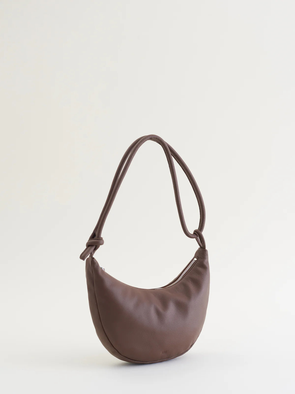 ARE STUDIO BOW IN BORDEAUX