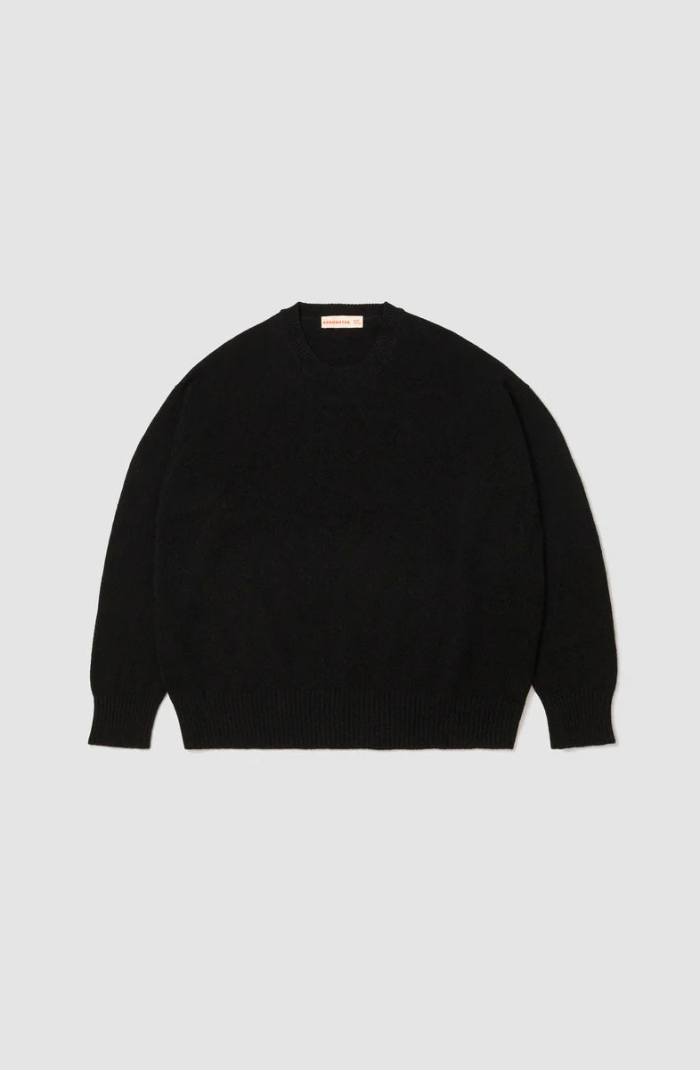 &DAUGHTER INNES SLOUCH CREWNECK BLACK