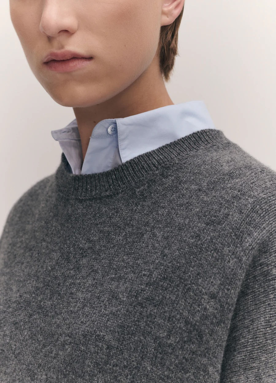 &DAUGHTER INNES SLOUCH CREWNECK GREY