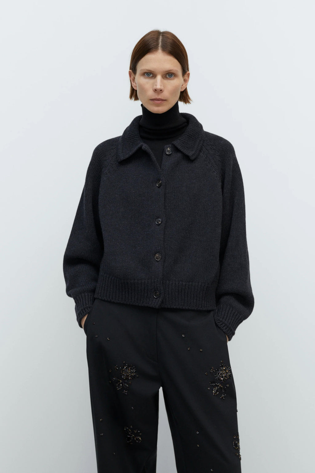 CORDERA MERINO WOOL COLLAR CARDIGAN