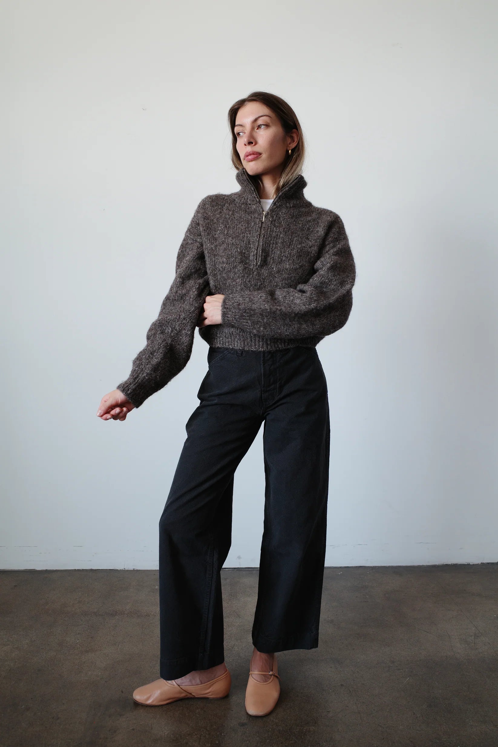 ROAM ESME SWEATER IN CHARCOAL