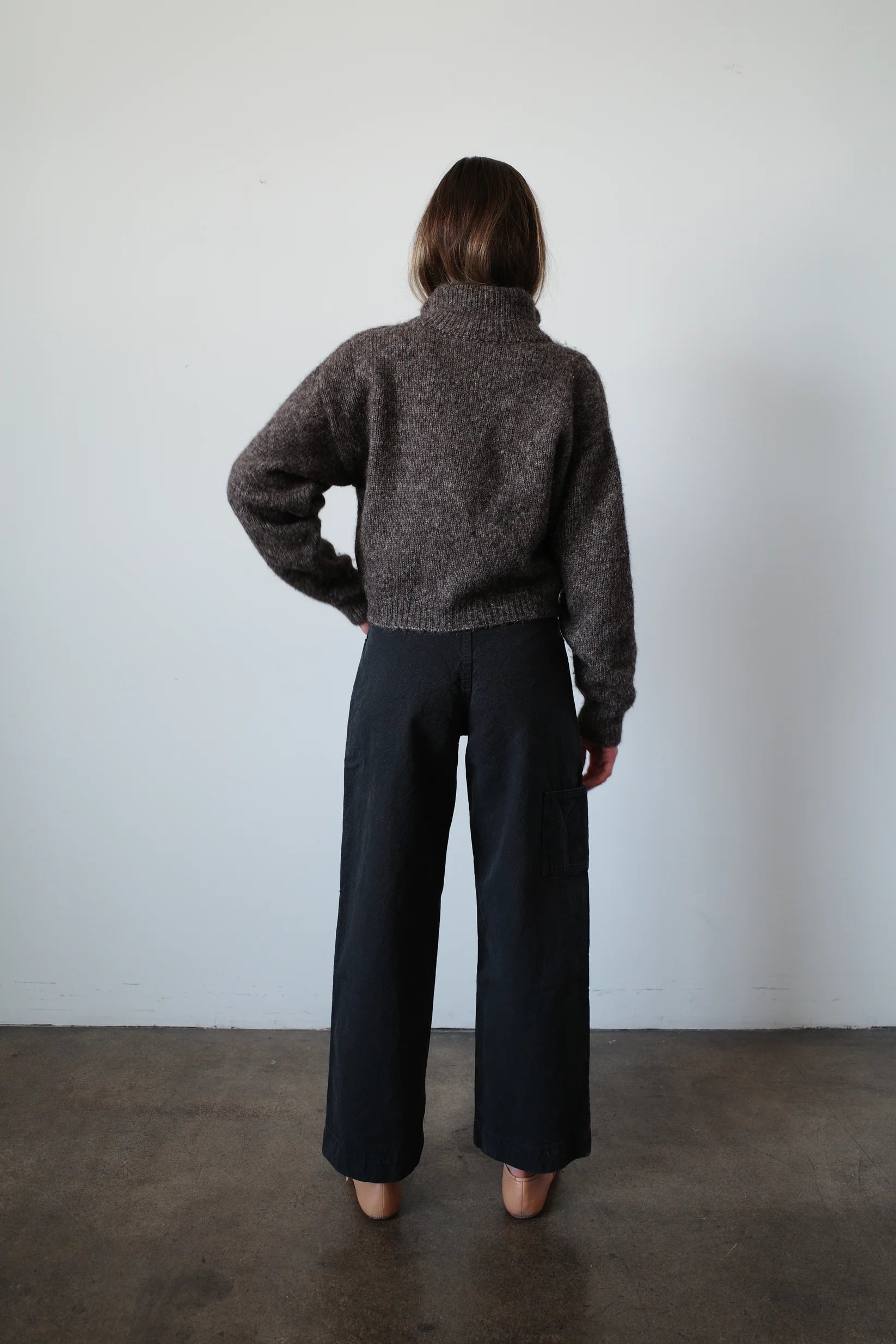 ROAM ESME SWEATER IN CHARCOAL