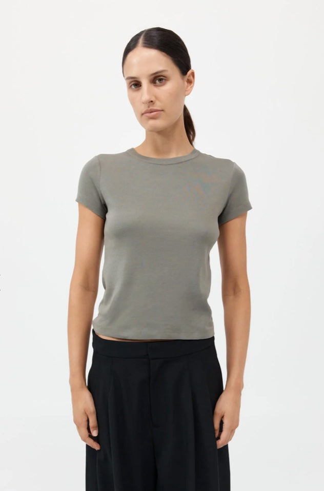 ST. AGNI TEE IN SMOKEY OLIVE