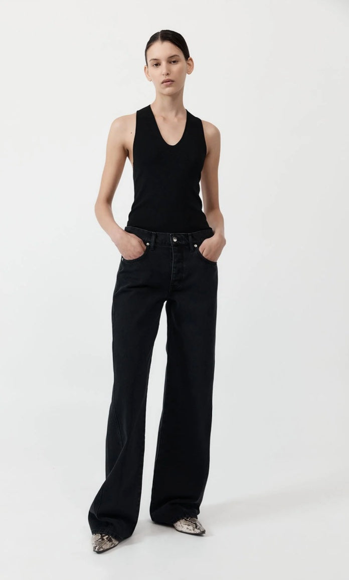 ST. AGNI LOW RISE JEANS IN WASHED BLACK