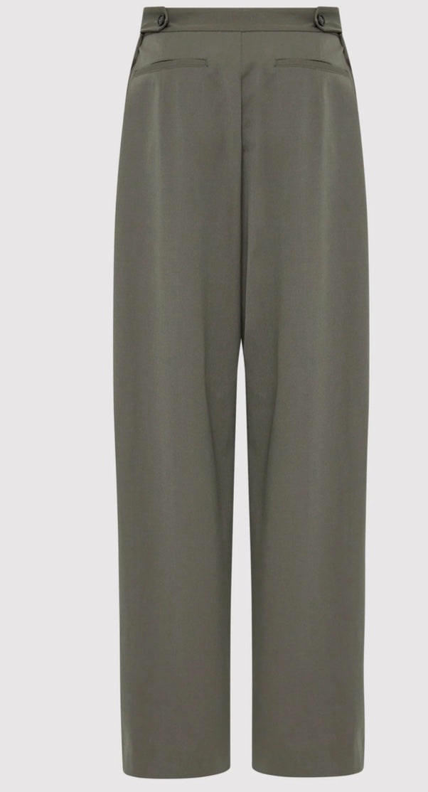 ST. AGNI ADJUSTABLE PANTS IN SMOKEY OLIVE