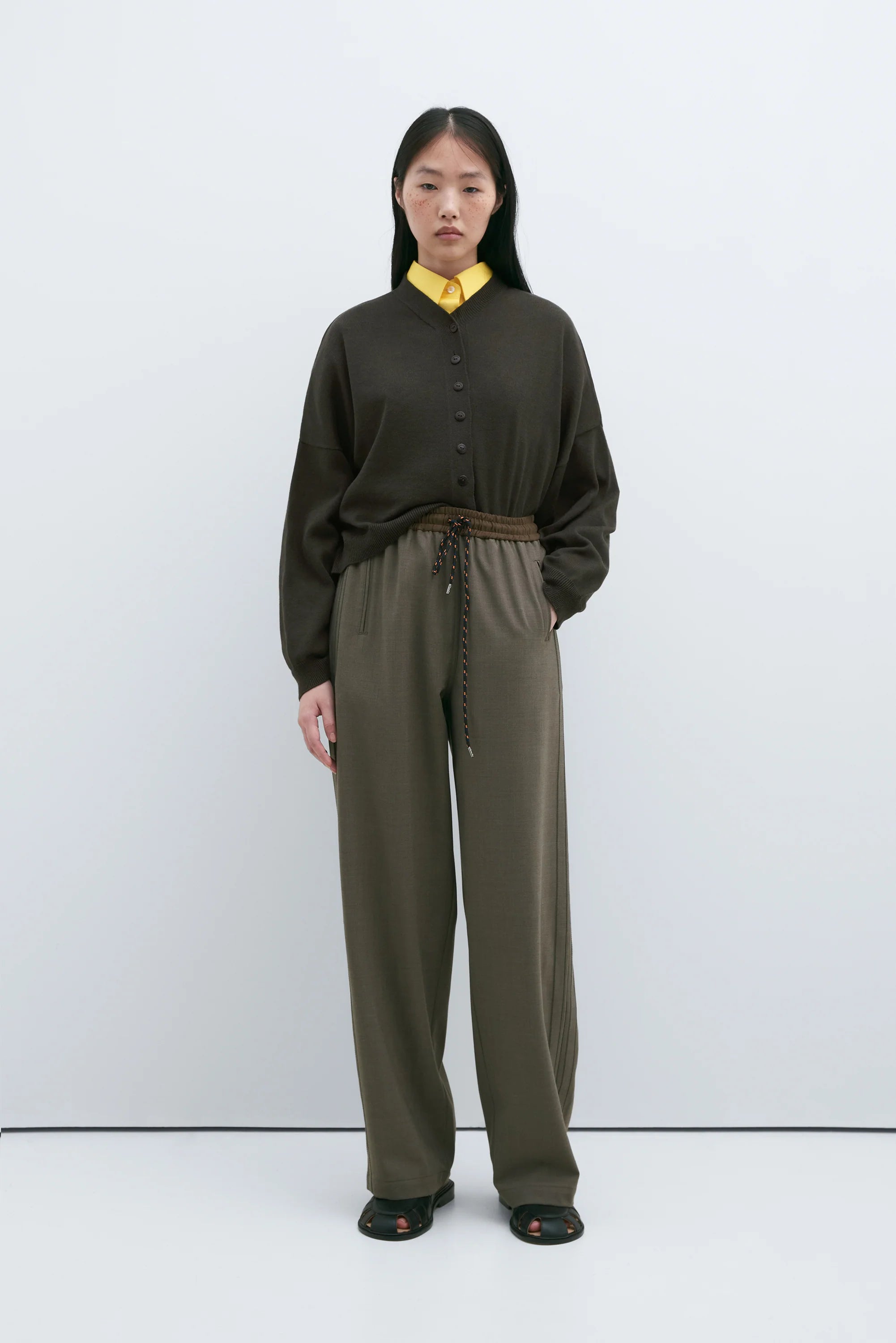 CORDERA TAILORING RELAXED PANTS