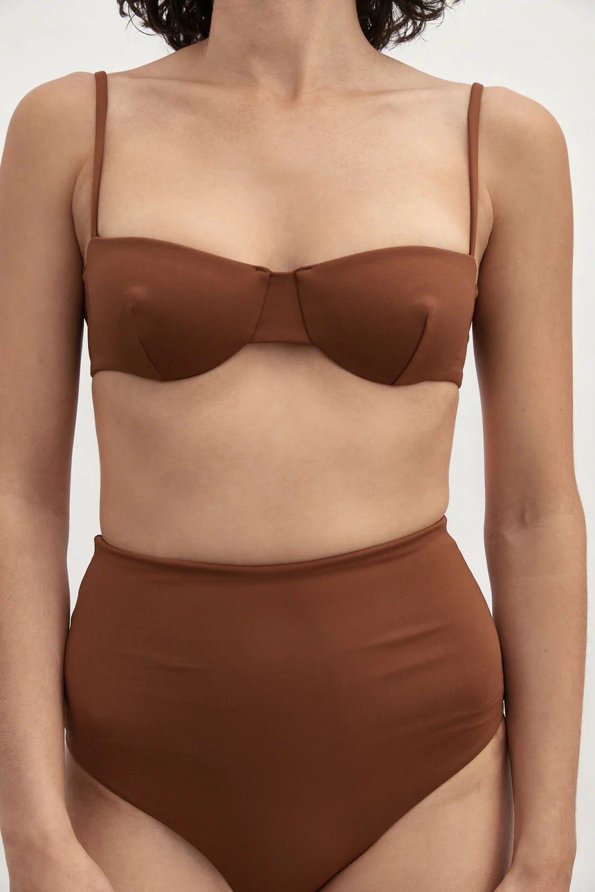 ZIAH BARDOT BALCONY TOP IN TRUFFLE SIZE AU 10