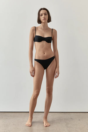 ZIAH BARDOT BALCONY TOP IN BLACK SIZE AU12