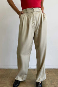 DONNI PLEATED TROUSER IN LYCHEE